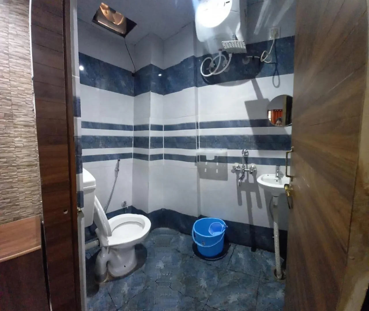 Hotel Shiv Ganga Varanasi